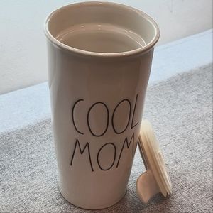 🔷️$ALE!🔷️BRAND NEW Rae Dunn Artisan Collection by Magenta,"COOL MOM" Mug